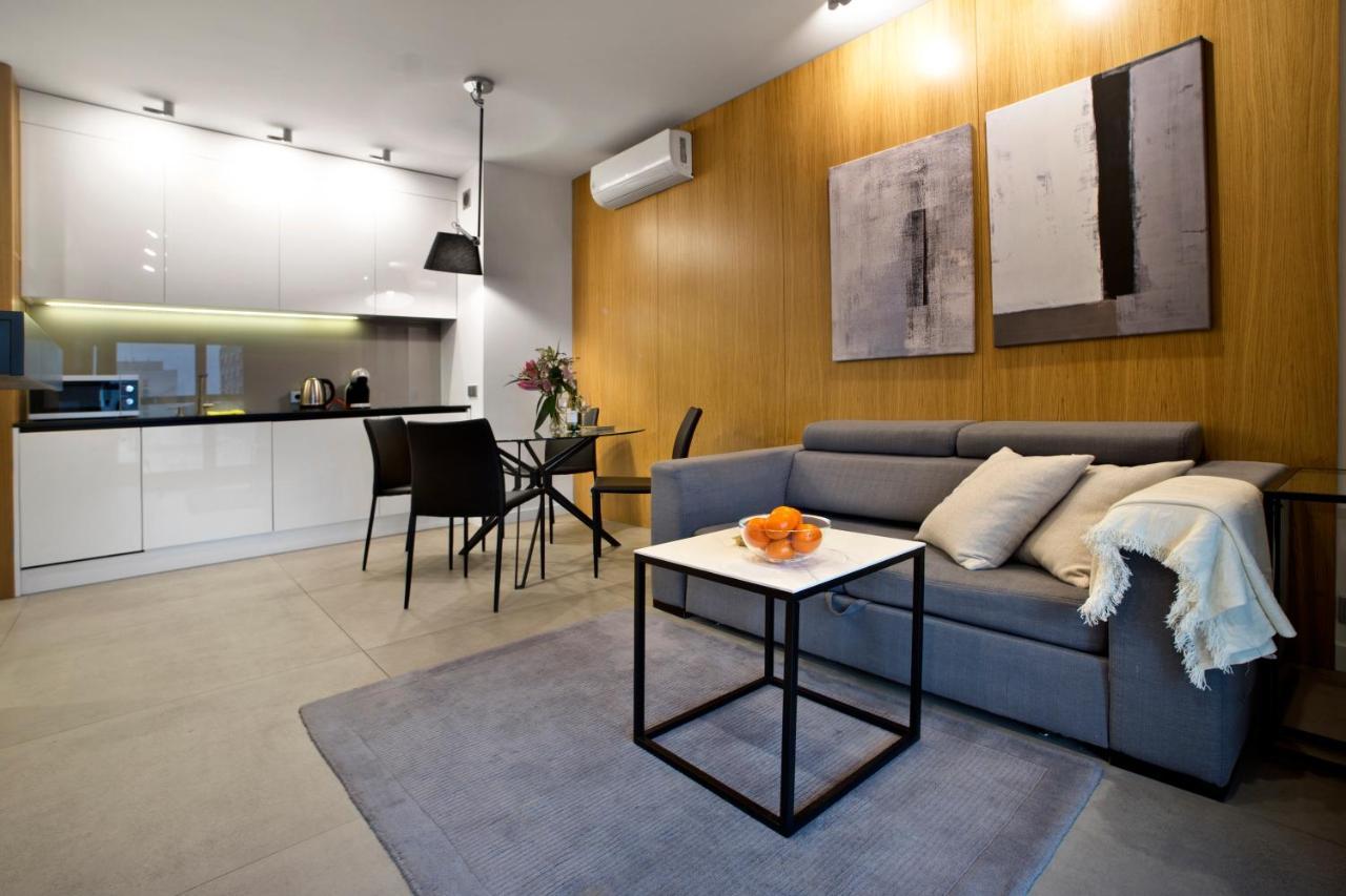 Mennica Residence Deluxe วอร์ซอ ภายนอก รูปภาพ
