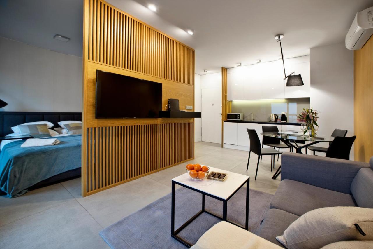 Mennica Residence Deluxe วอร์ซอ ภายนอก รูปภาพ