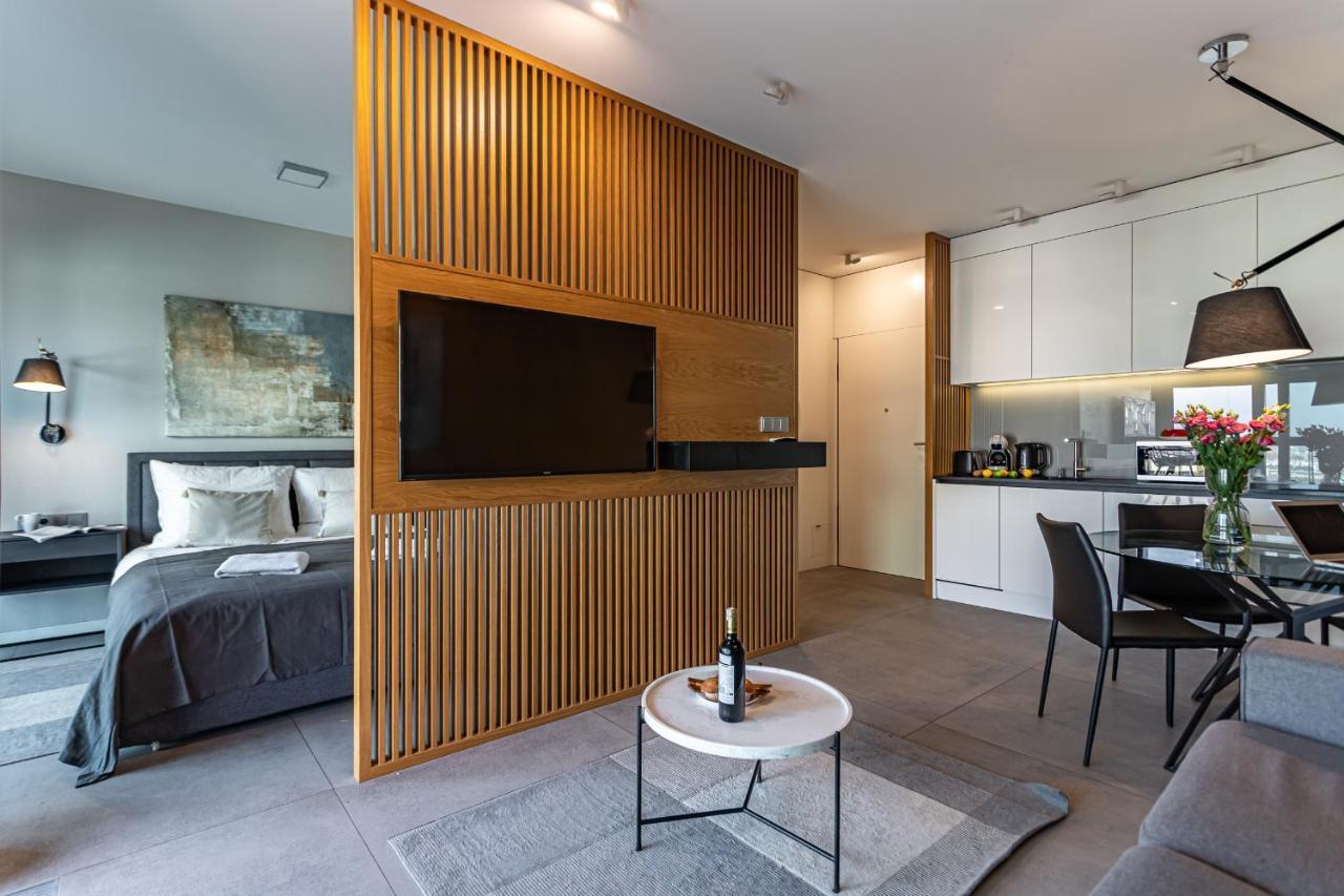 Mennica Residence Deluxe วอร์ซอ ภายนอก รูปภาพ